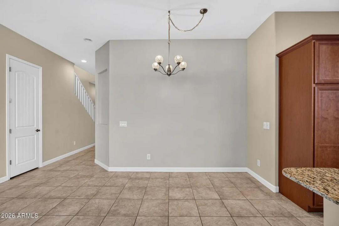 Real Estate Picture 10