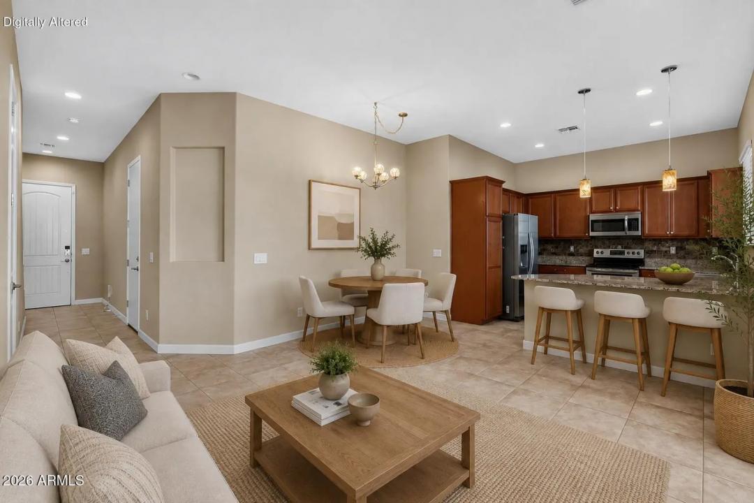 Real Estate Picture 5