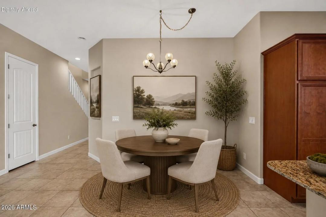 Real Estate Picture 9