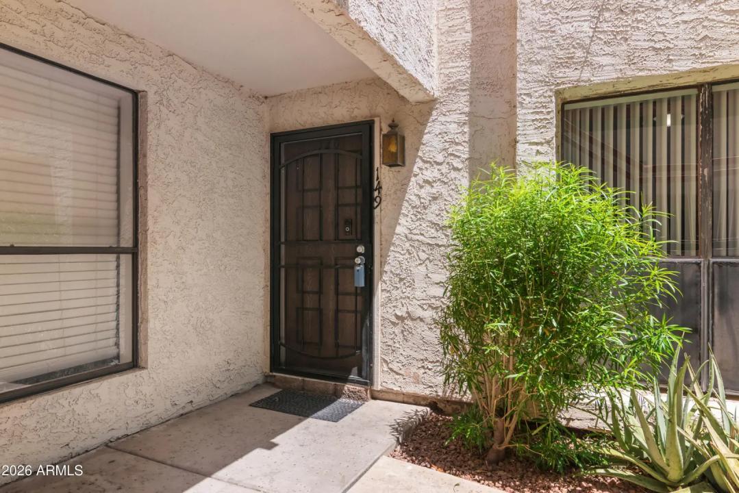 Real Estate Picture 10