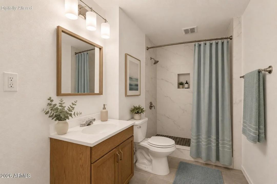 Real Estate Picture 9