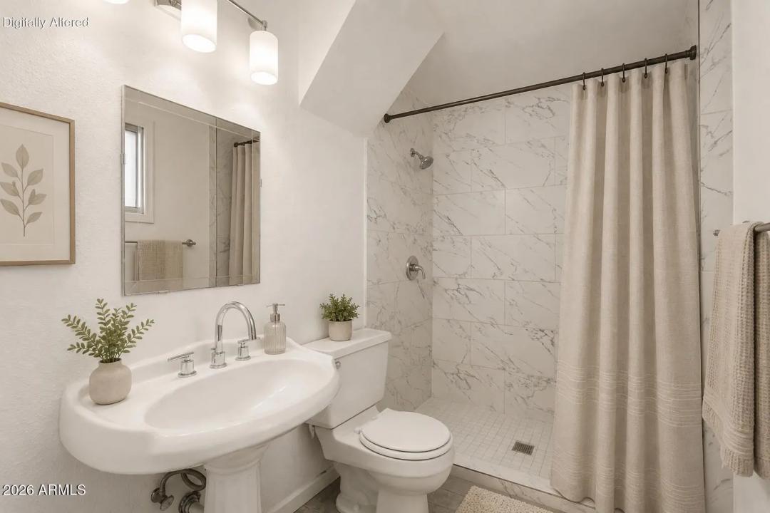 Real Estate Picture 32