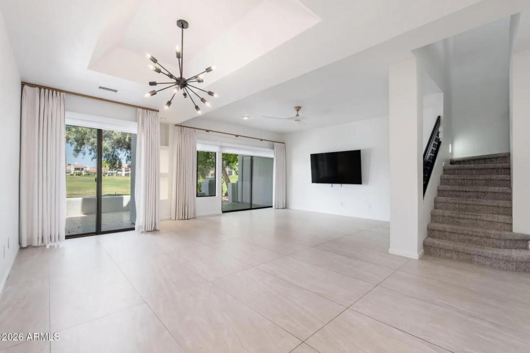 Real Estate Picture 2
