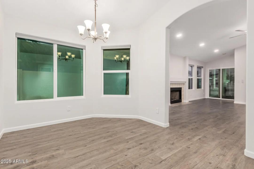 Real Estate Picture 13