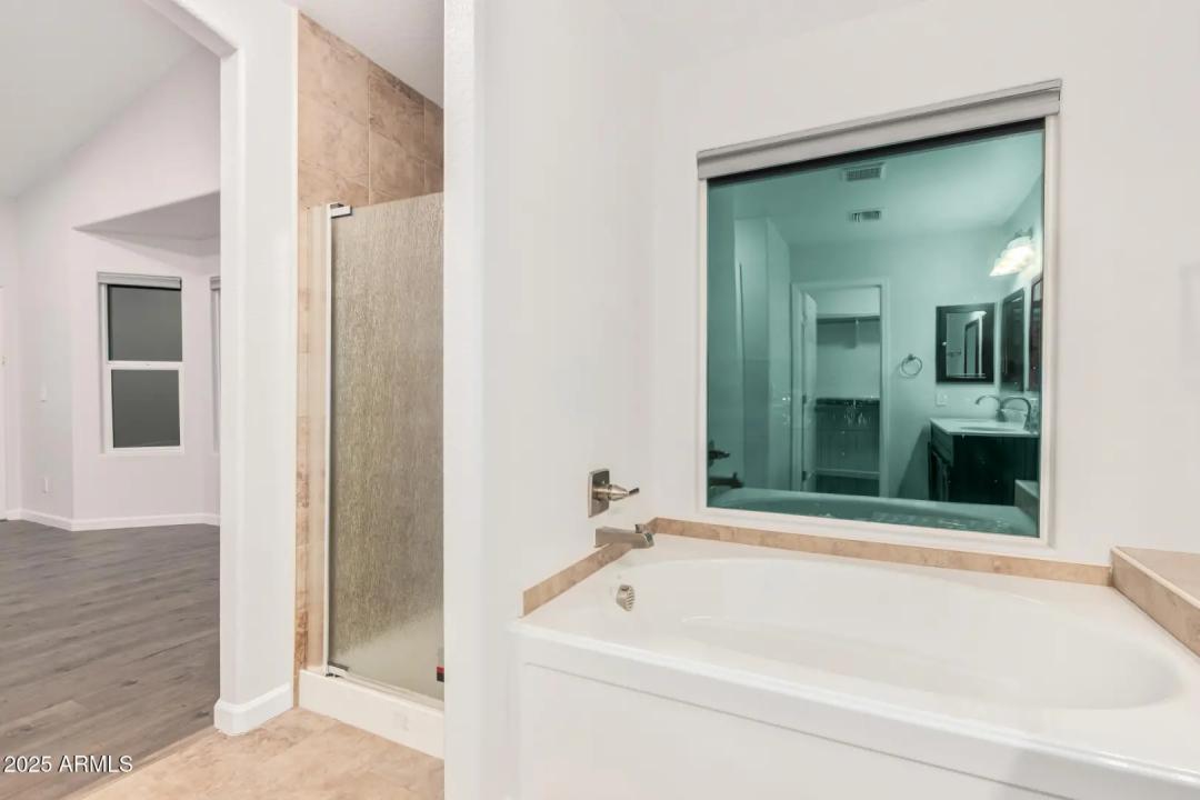Real Estate Picture 17