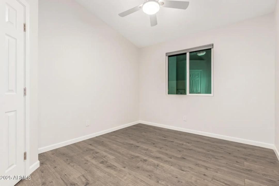 Real Estate Picture 19