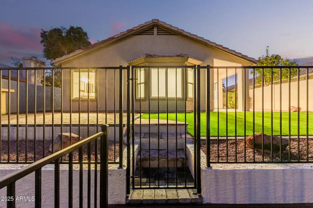 Real Estate Picture 27