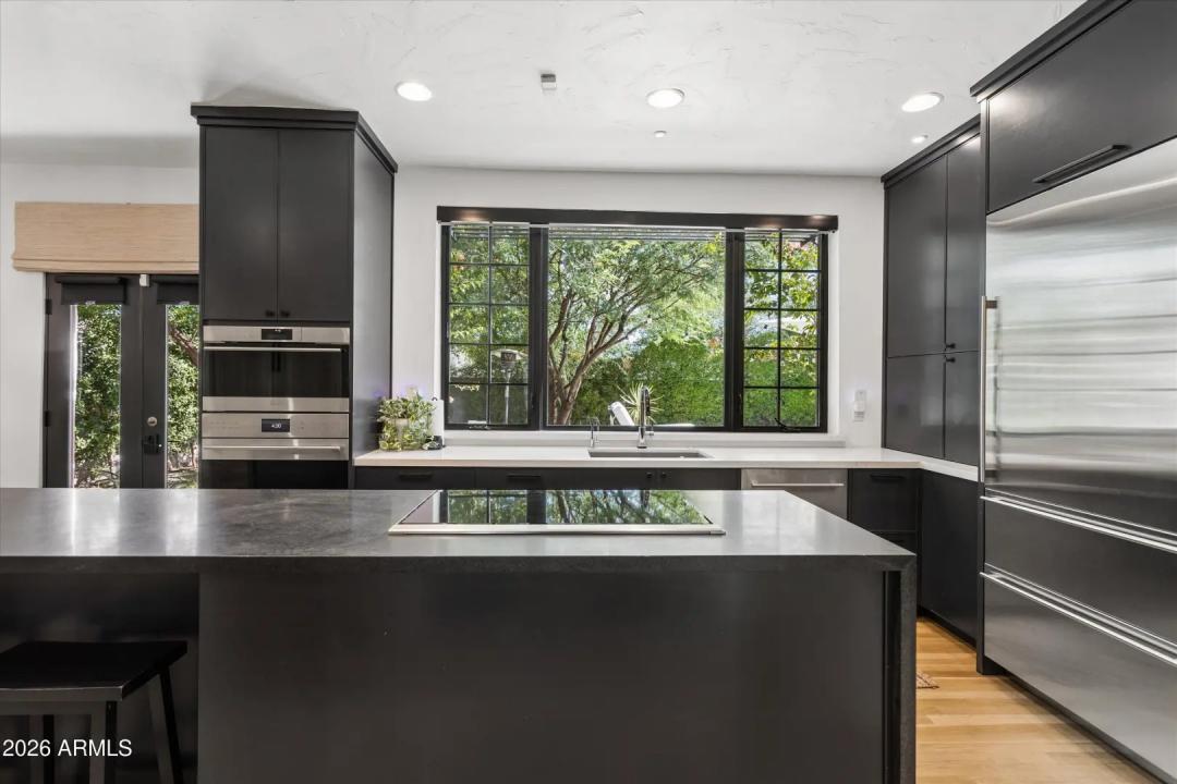 Real Estate Picture 15