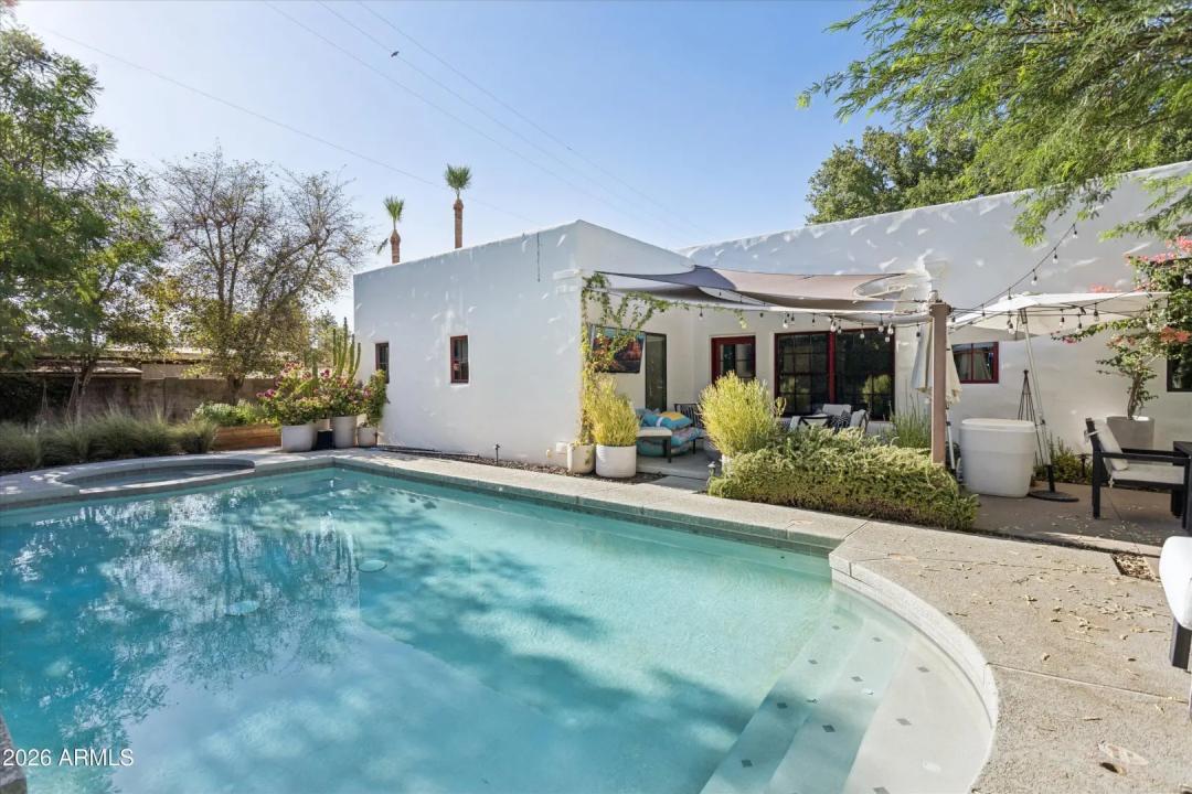 Real Estate Picture 45