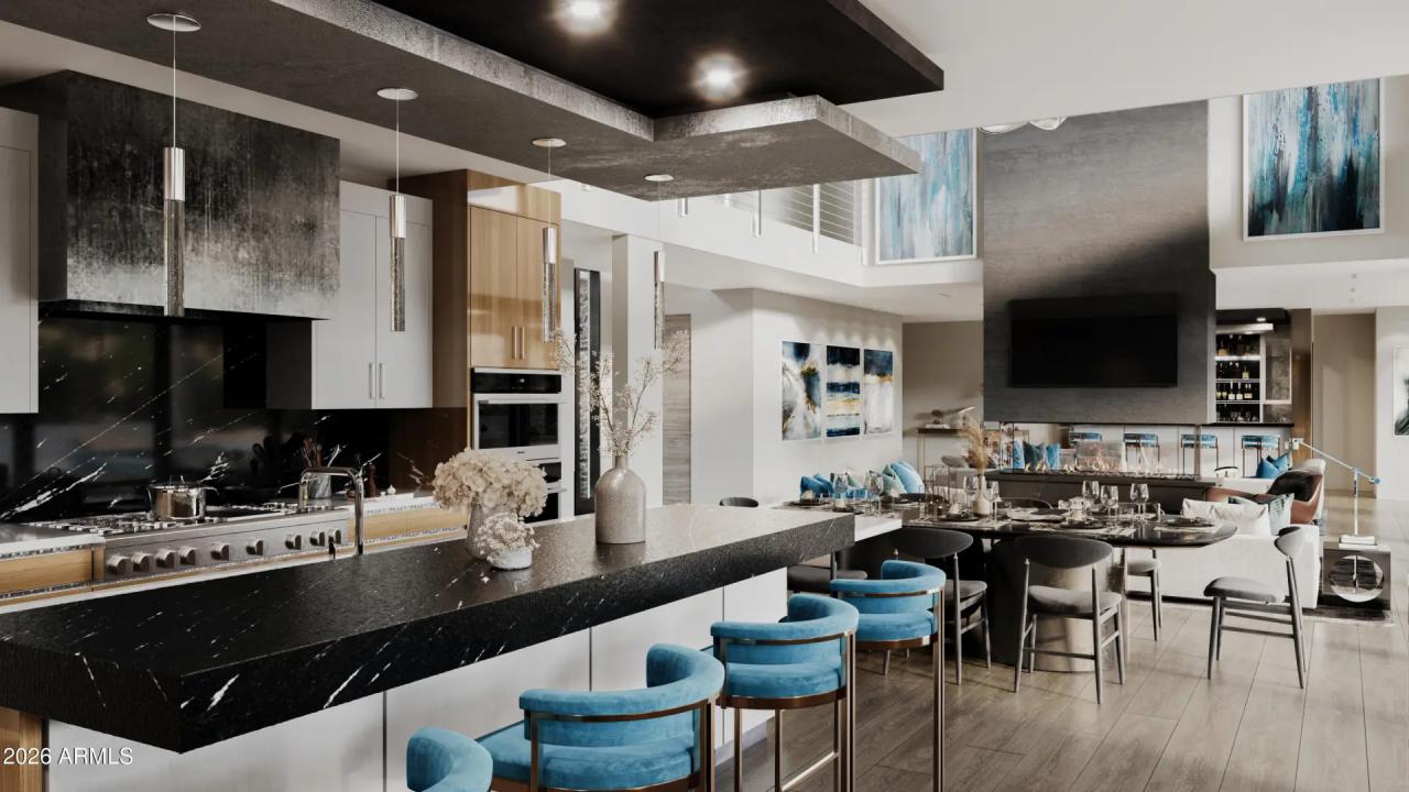 Real Estate Picture 11