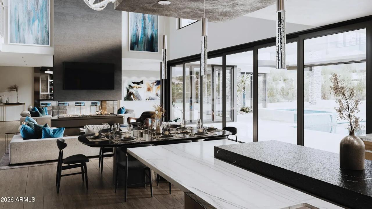Real Estate Picture 10
