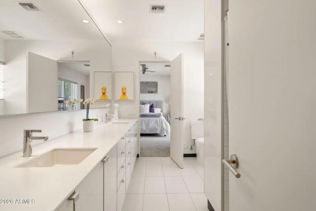 Real Estate Picture 36