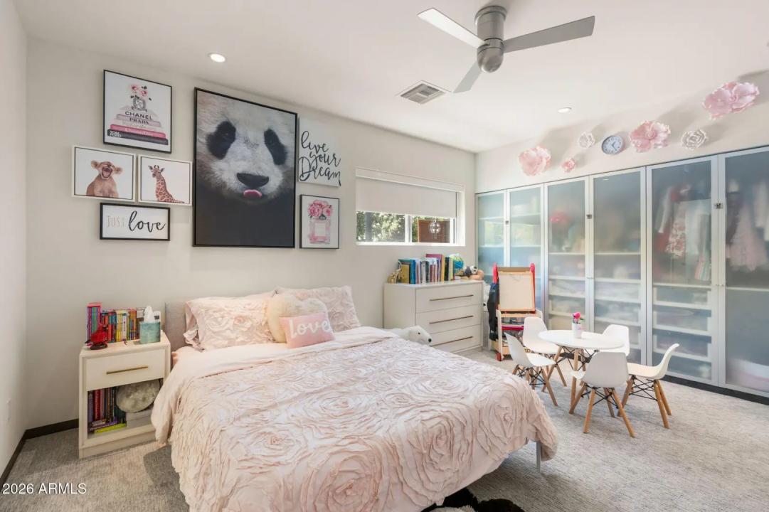 Real Estate Picture 38