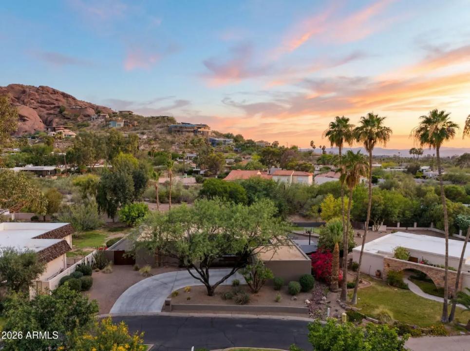 Real Estate Picture 60
