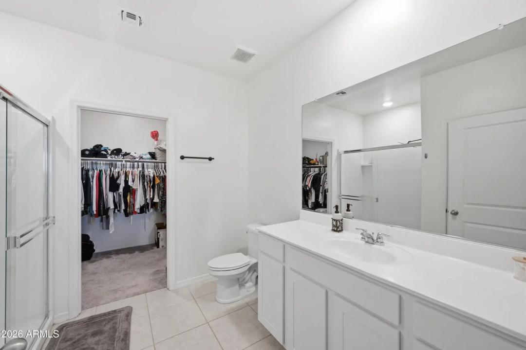 Real Estate Picture 14