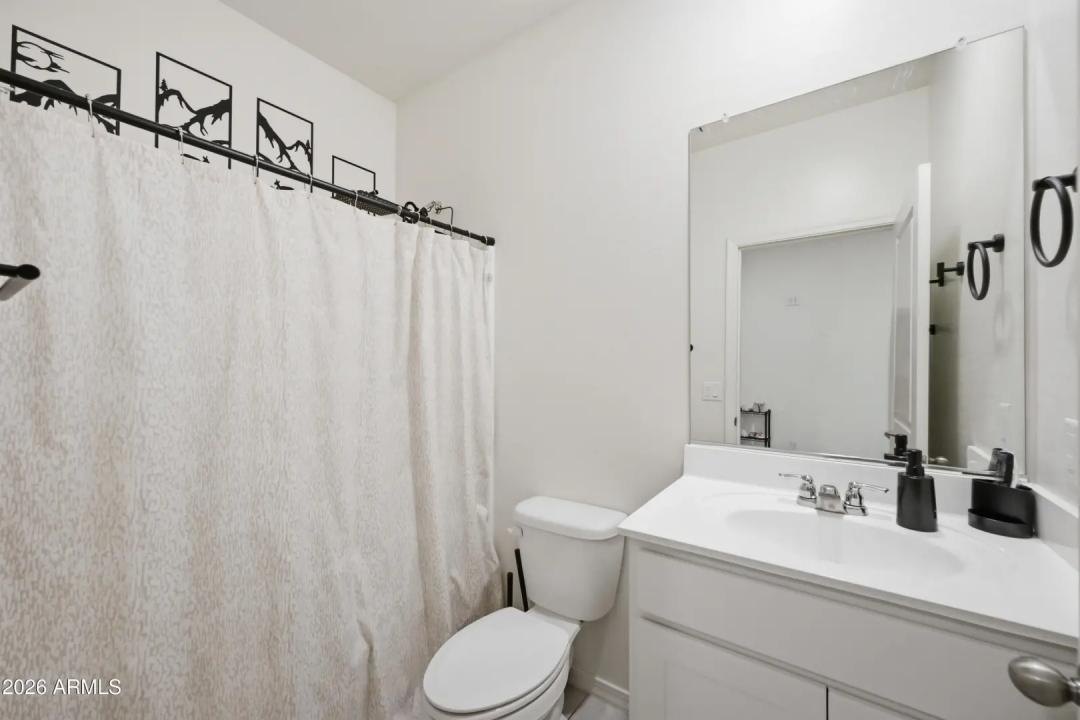 Real Estate Picture 19