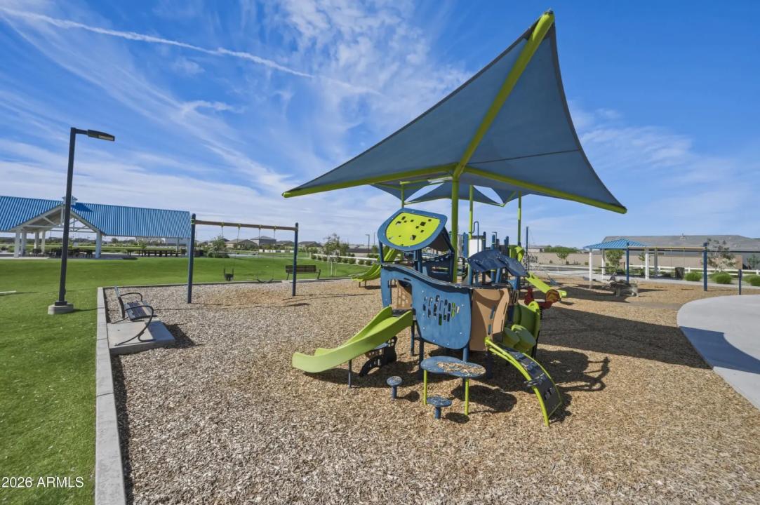 Real Estate Picture 31
