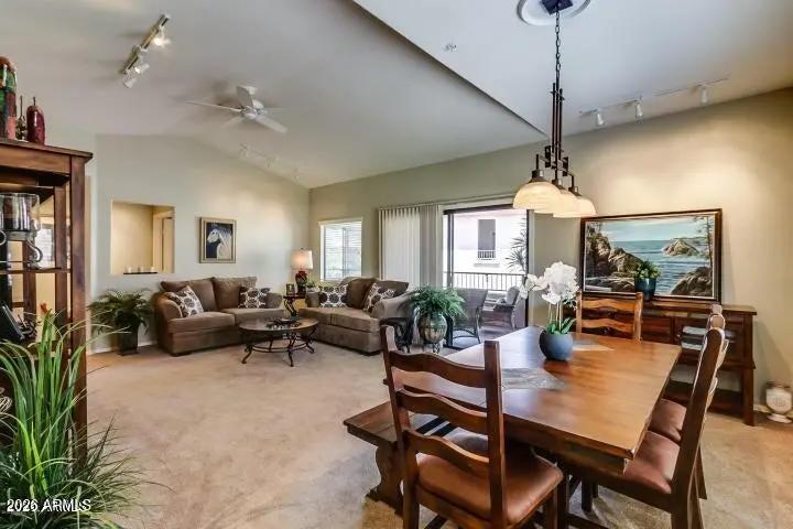 Real Estate Picture 8