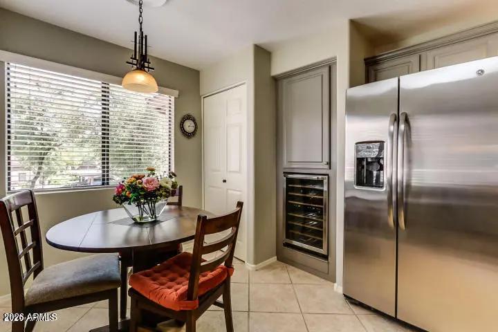 Real Estate Picture 6