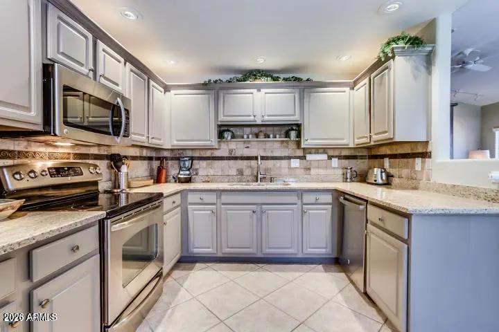 Real Estate Picture 1