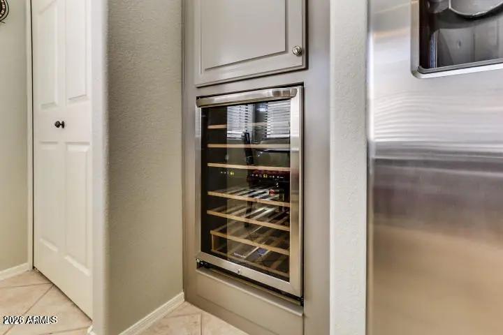 Real Estate Picture 5
