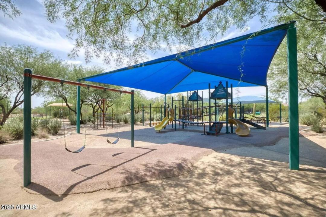 Real Estate Picture 73
