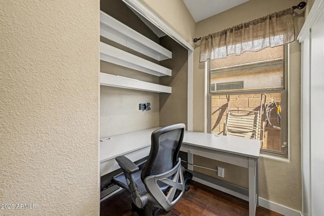 Real Estate Picture 27