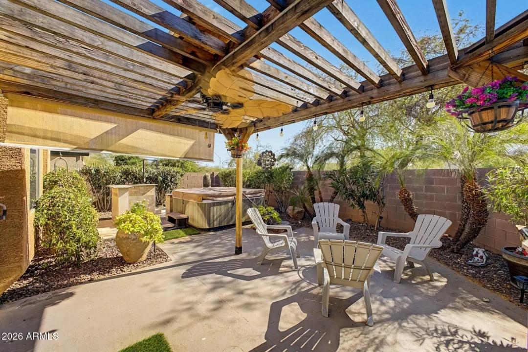 Real Estate Picture 32