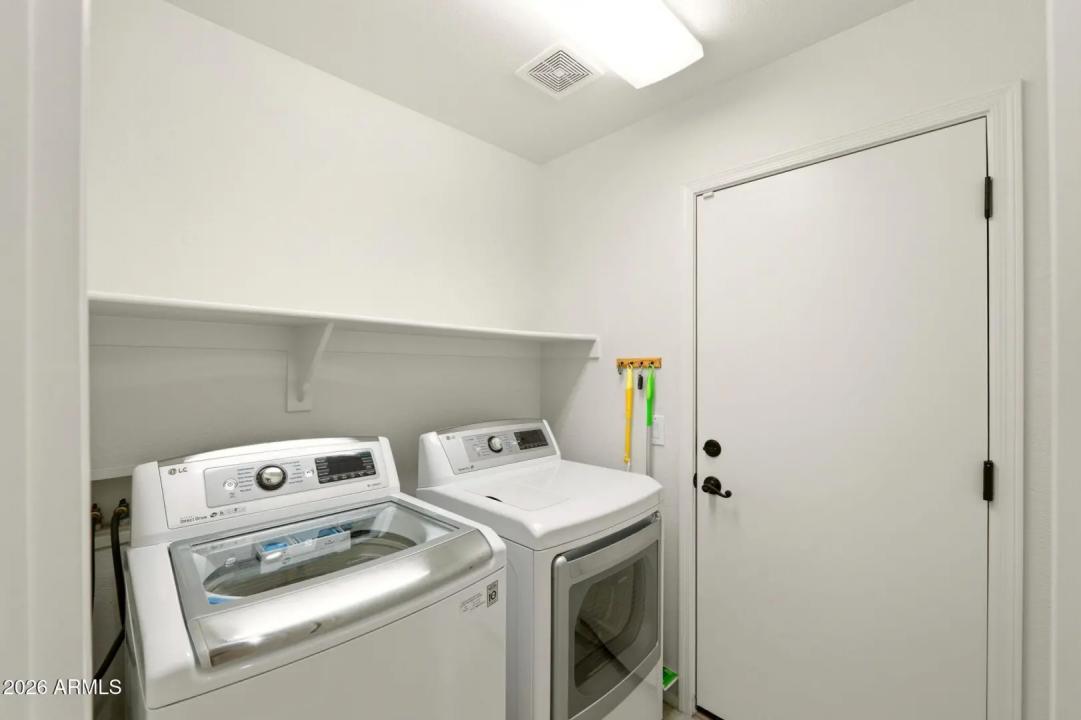Real Estate Picture 31