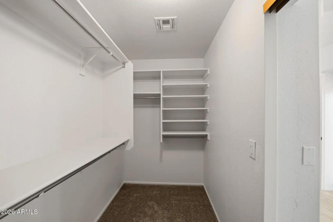 Real Estate Picture 42