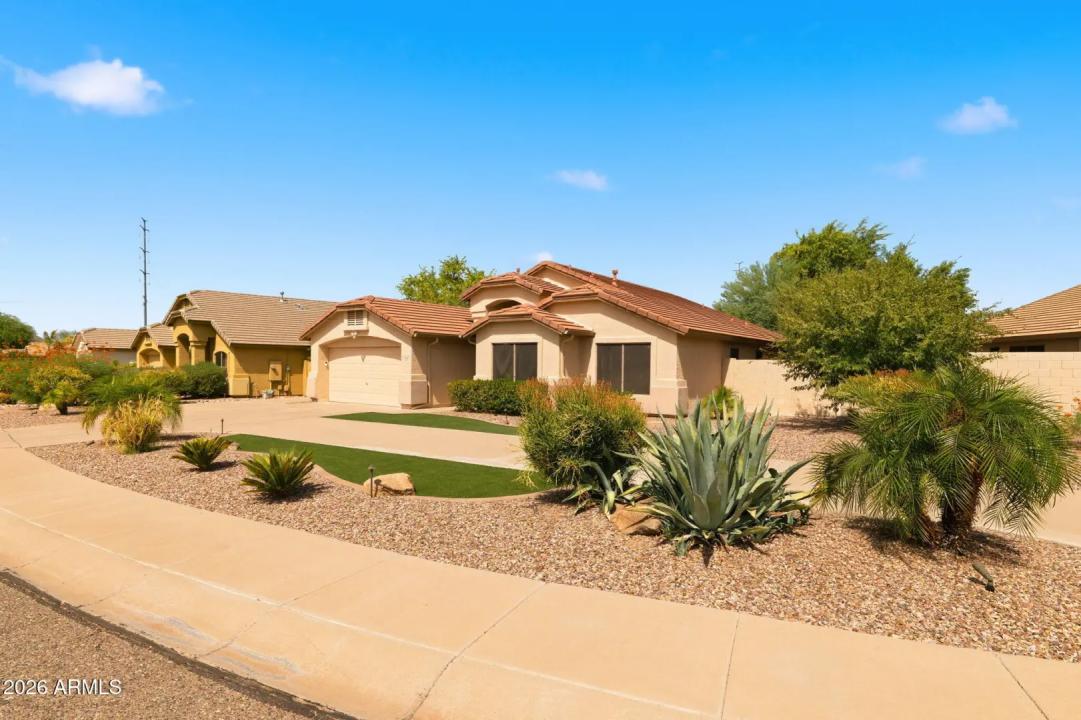 Real Estate Picture 2
