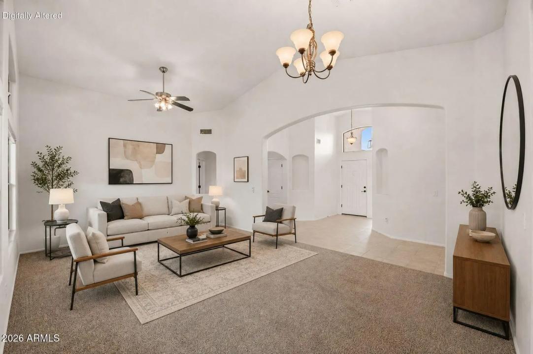 Real Estate Picture 15