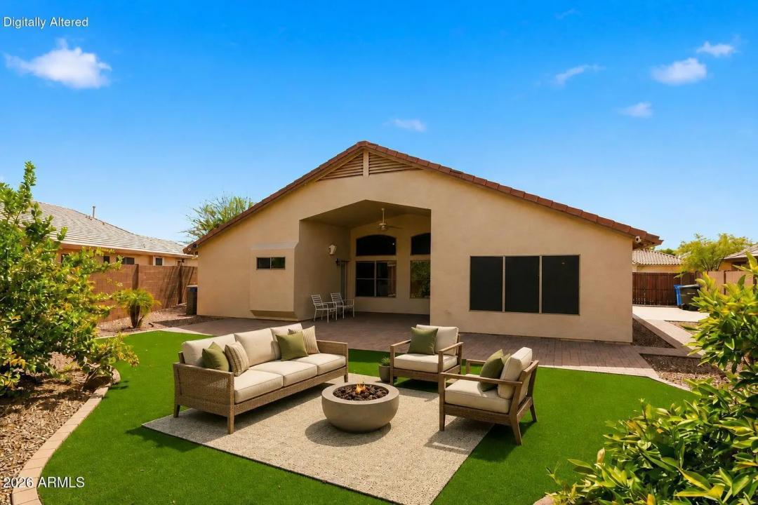 Real Estate Picture 50