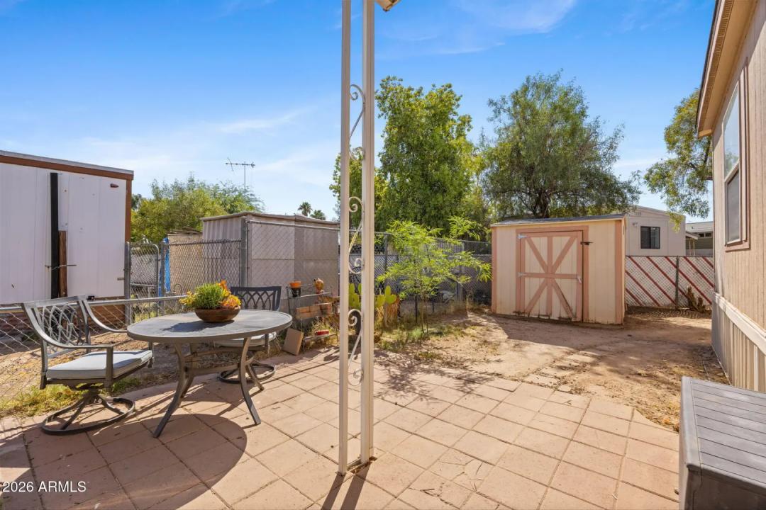 Real Estate Picture 25