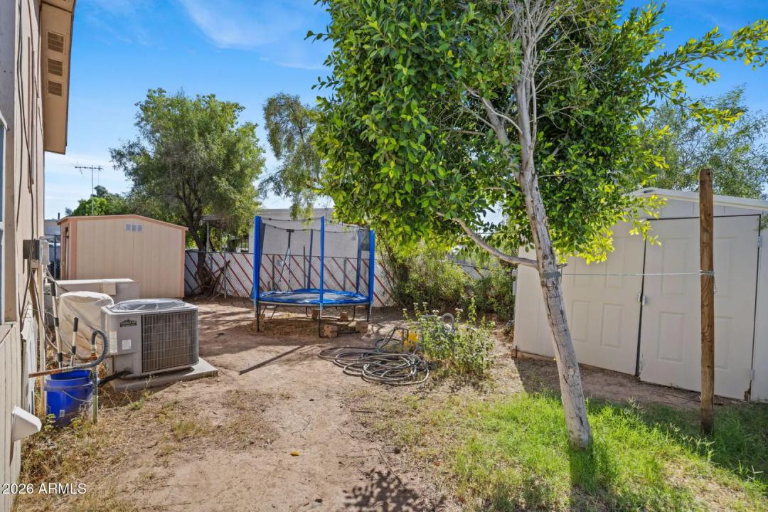 Real Estate Picture 27