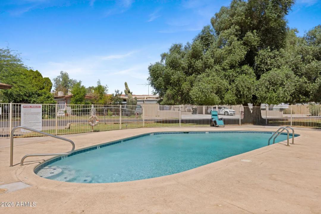 Real Estate Picture 29