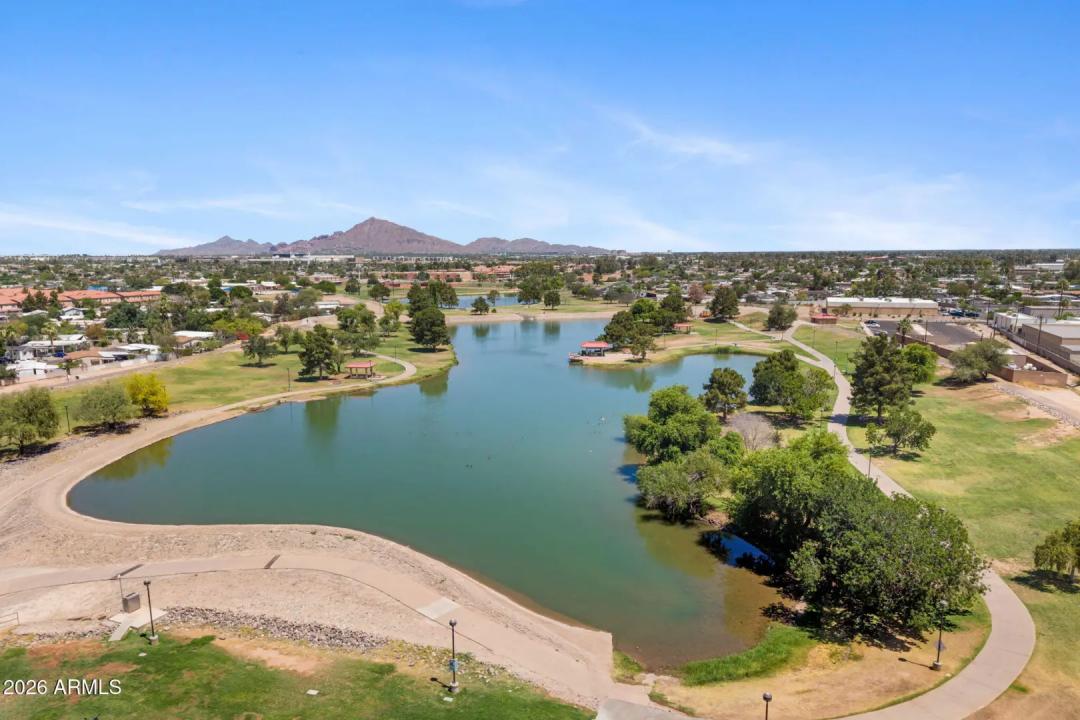Real Estate Picture 31
