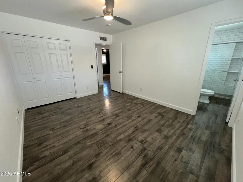 Real Estate Picture 7