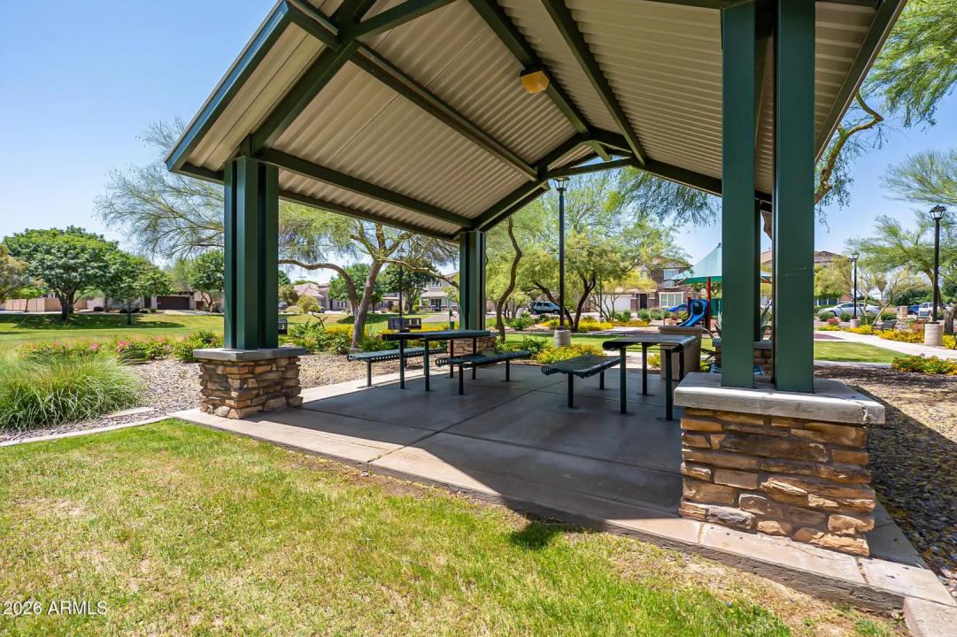 Real Estate Picture 46