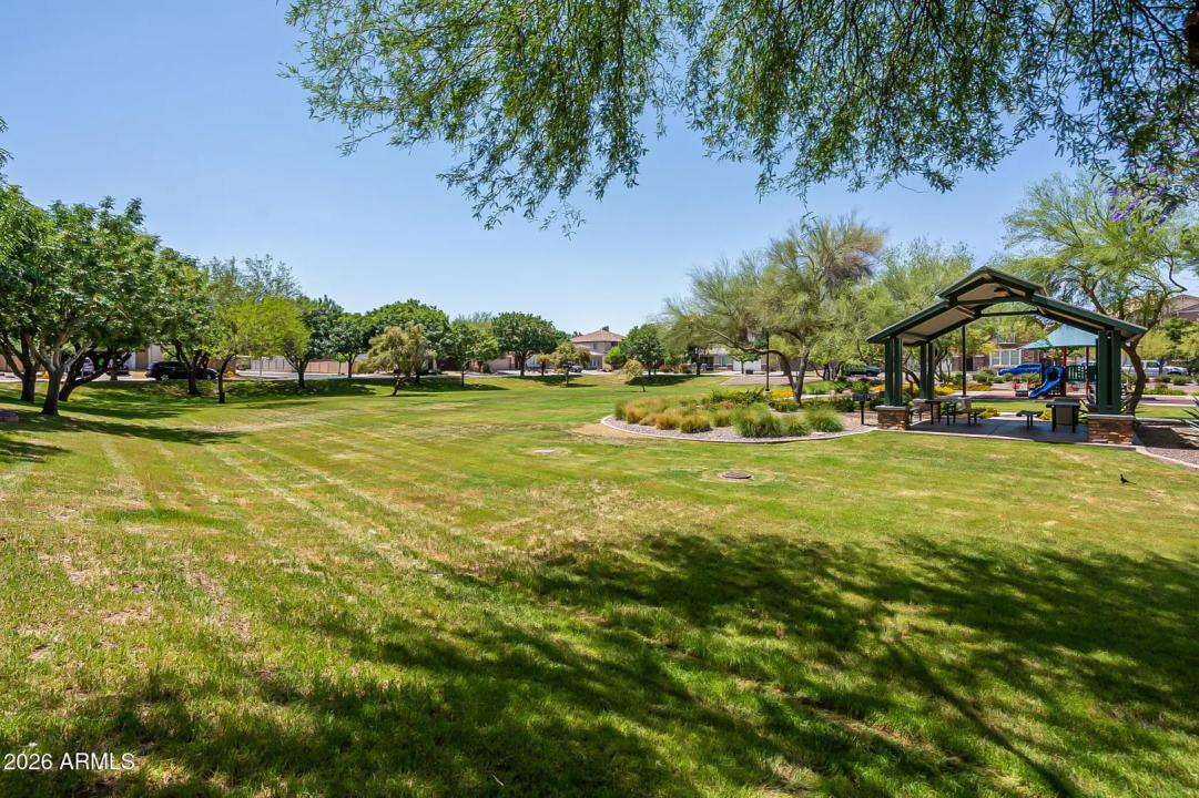 Real Estate Picture 47