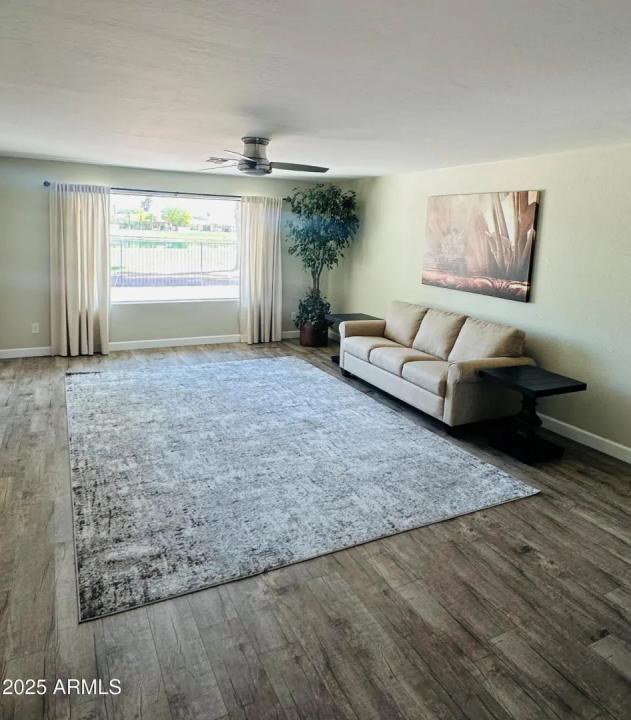 Real Estate Picture 12