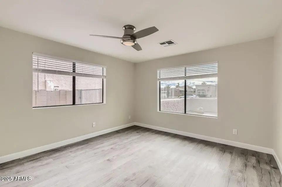 Real Estate Picture 19