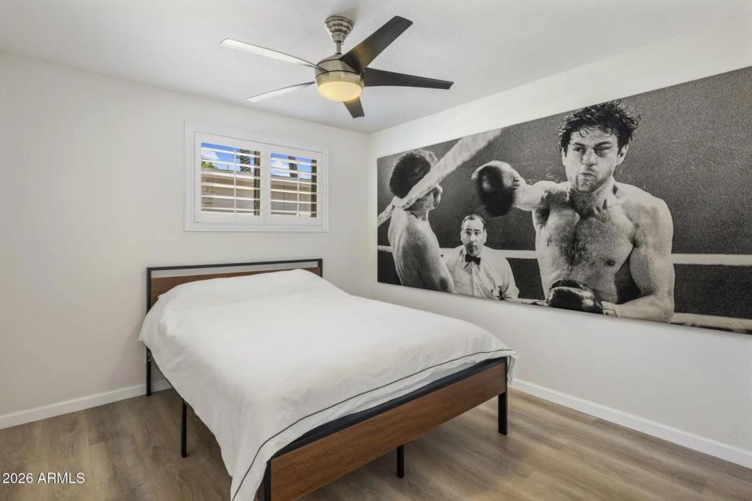 Real Estate Picture 9