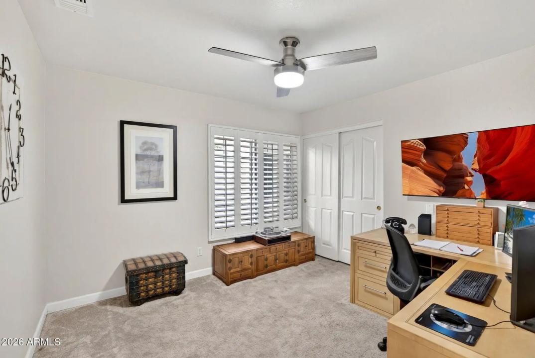 Real Estate Picture 17