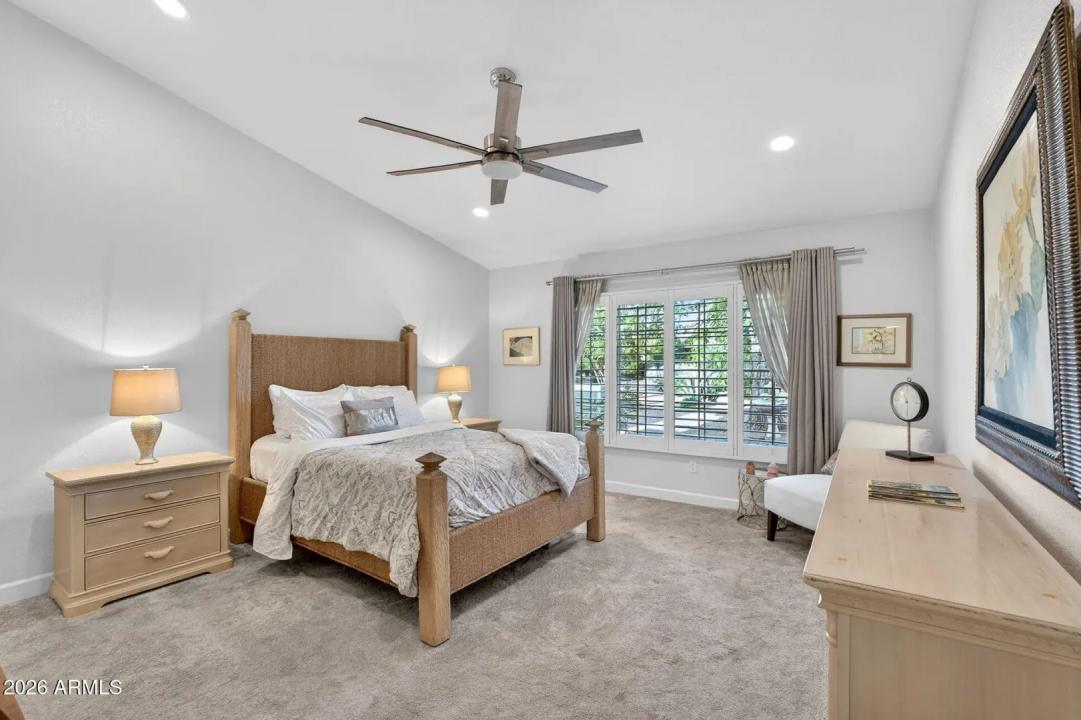 Real Estate Picture 19