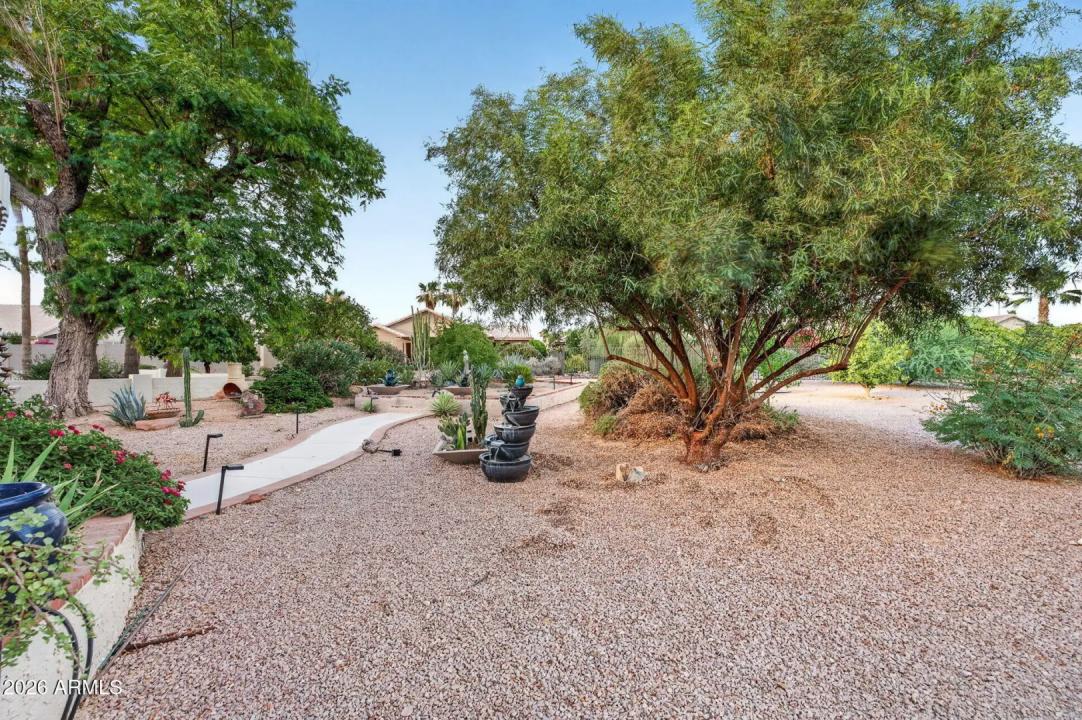 Real Estate Picture 30