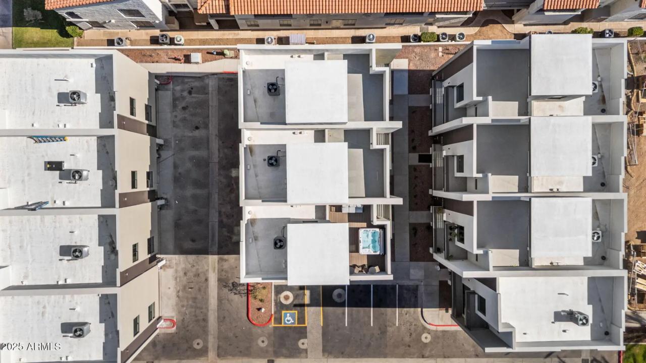 Real Estate Picture 59