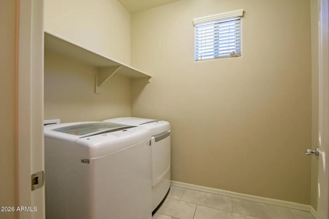 Real Estate Picture 29