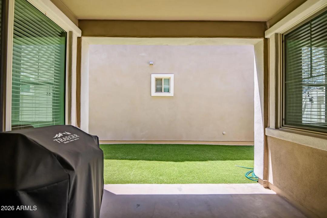 Real Estate Picture 34
