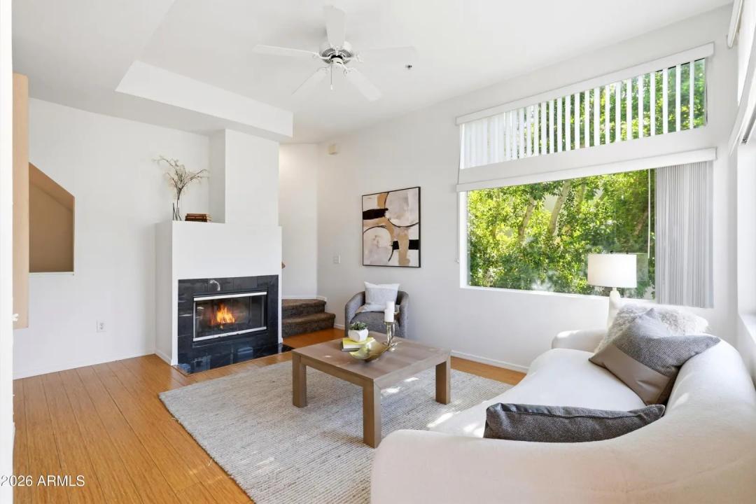 Real Estate Picture 6